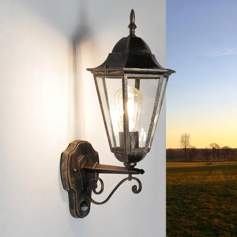 Saisonangebot Rustikale Außenlampe mit Bewegungsmelder in Schwarz Kupfer