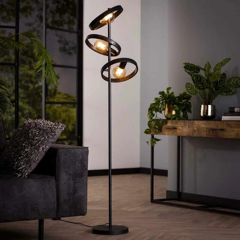 Aktuell famlights | Stehleuchte Christopher in Schwarz E27