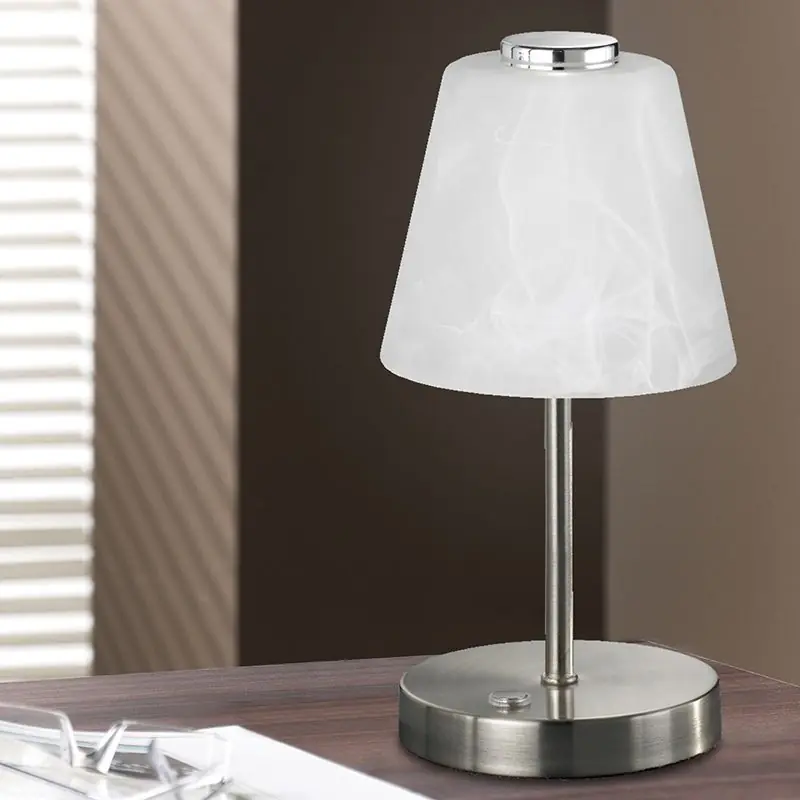 Nickel Tischleuchte Modern, Nakskov, 2,5W, 3000K LED, mit Schalter Schnäppchen