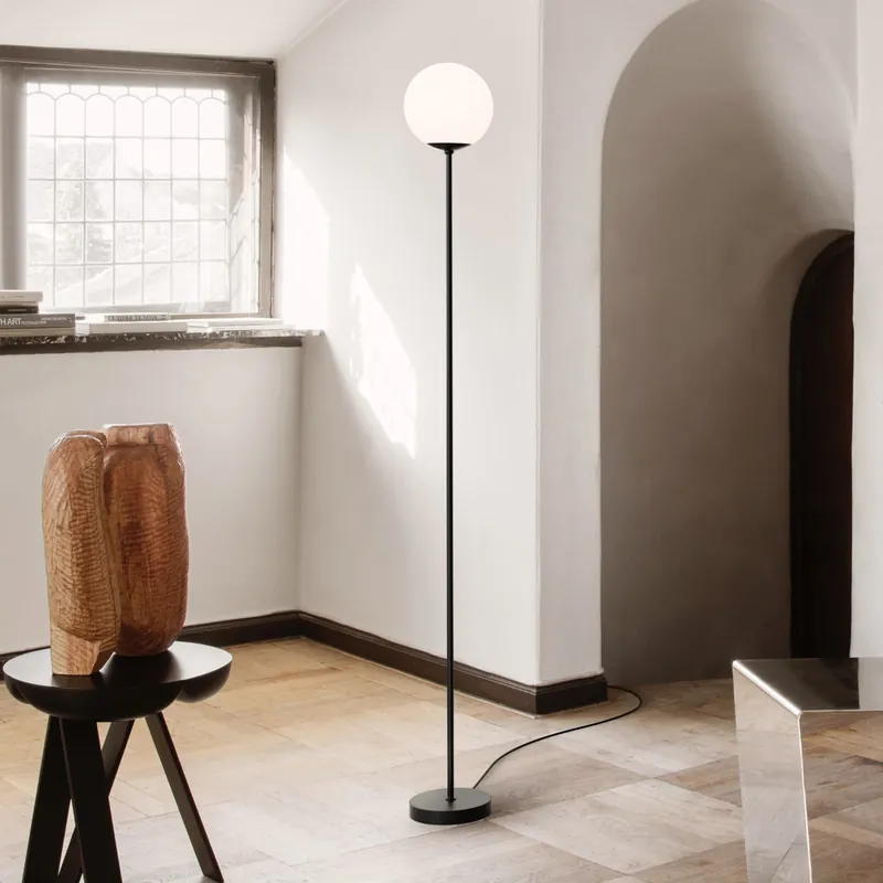 Meistverkauft Minimalistische Kugel-Stehleuchte 1081 von Gino Sarfatti